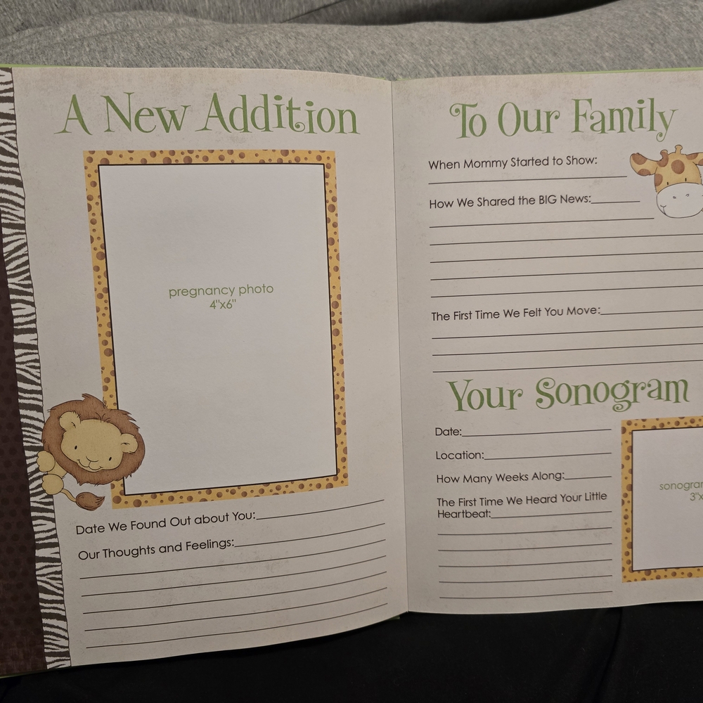Adorable Animal Themed Baby Memory Book - Picture 4 of 5